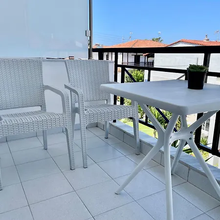 Thalassa Garden Aparthotel Pefkochori