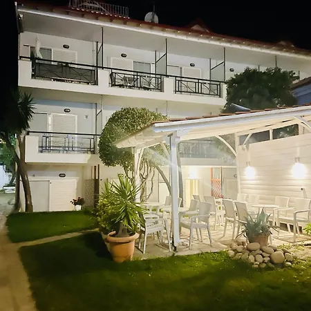 شقة فندقية Thalassa Garden 4*