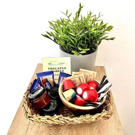 Thalassa Garden شقة فندقية