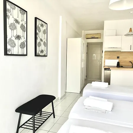 Thalassa Garden Hotel de apartamente